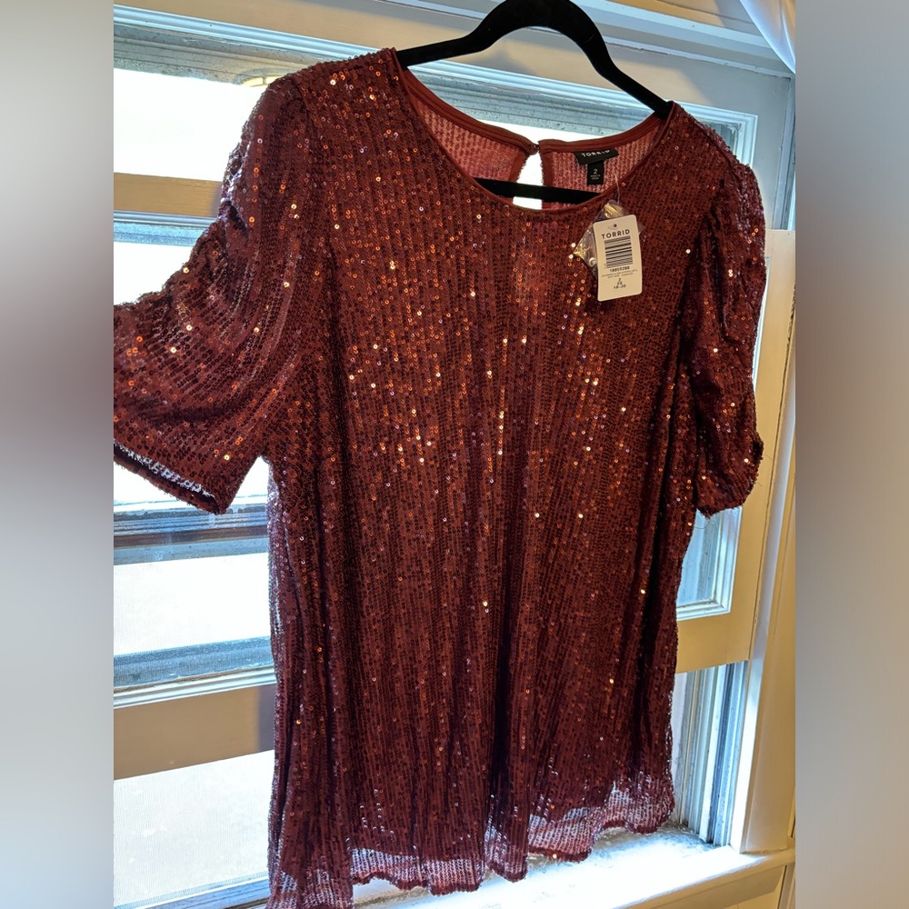Torrid *Holiday* top size 2